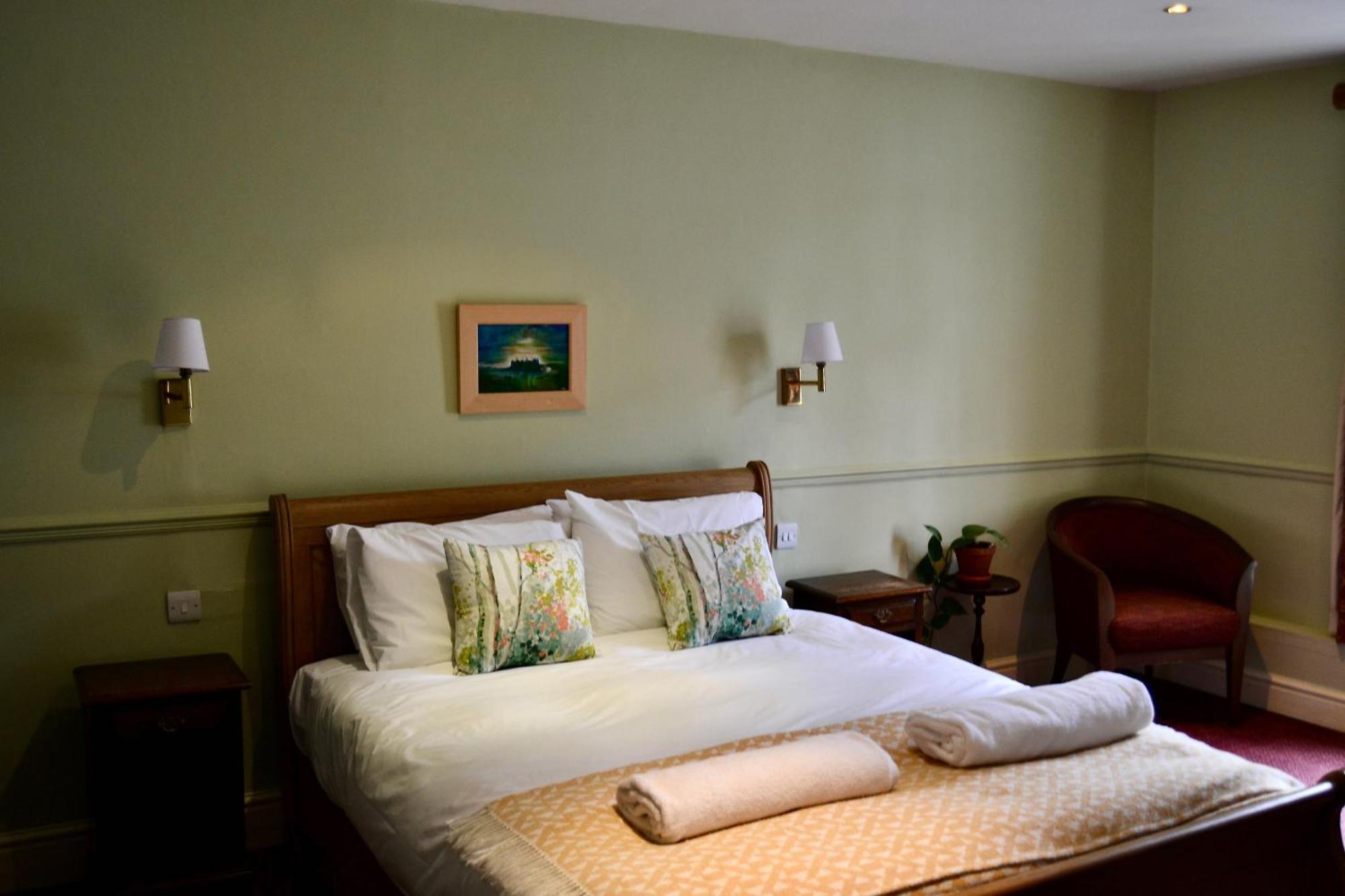 The Crown Hotel Framlingham Dış mekan fotoğraf