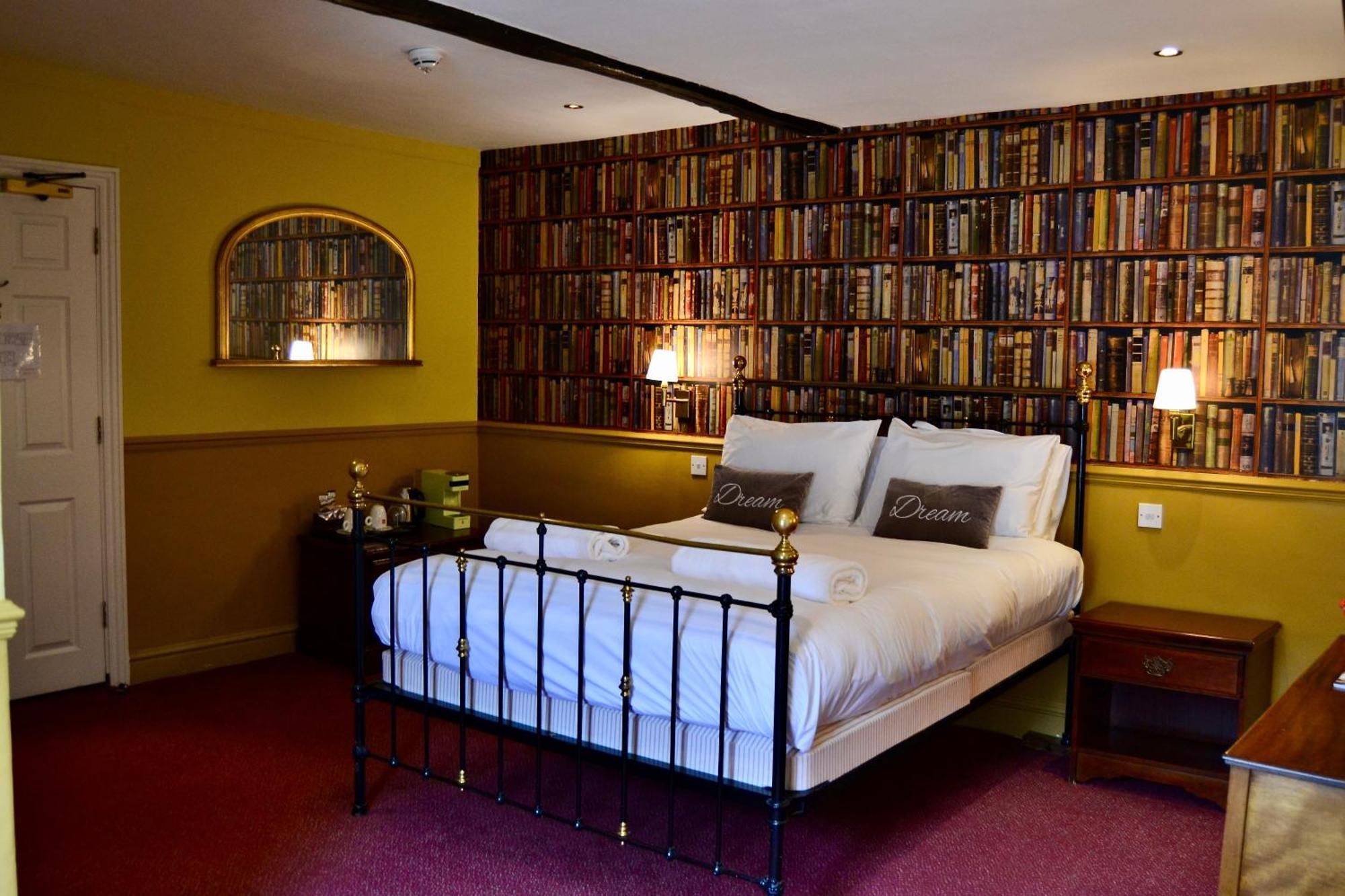 The Crown Hotel Framlingham Dış mekan fotoğraf