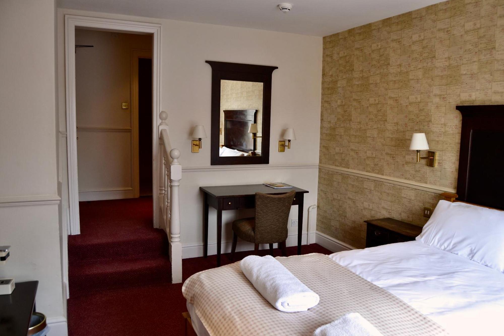 The Crown Hotel Framlingham Dış mekan fotoğraf